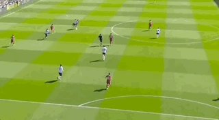 1743945331644036744.gif 【英超】防线连送大礼,利物浦客场2比3富勒姆